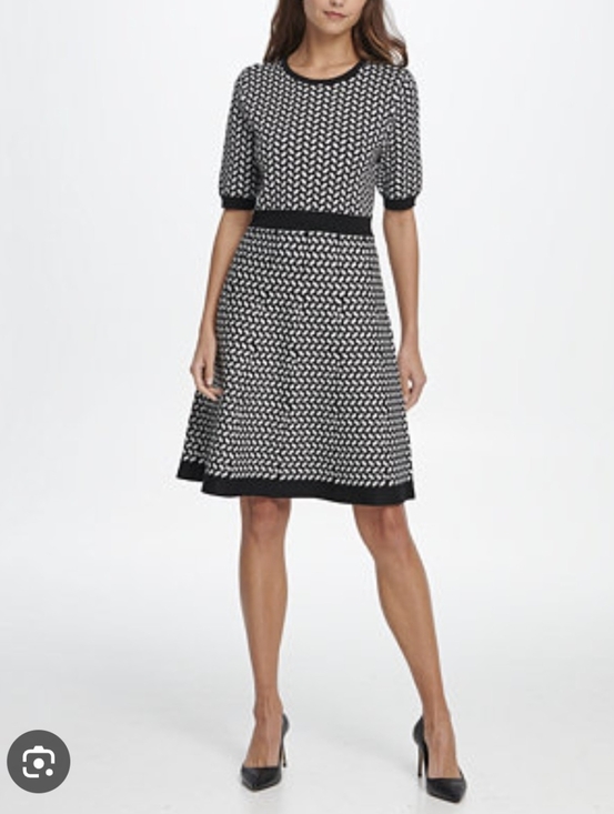 Dkny Dresses & Skirts - DKNY houndstooth For And Flare Sweater Dress Medium *H